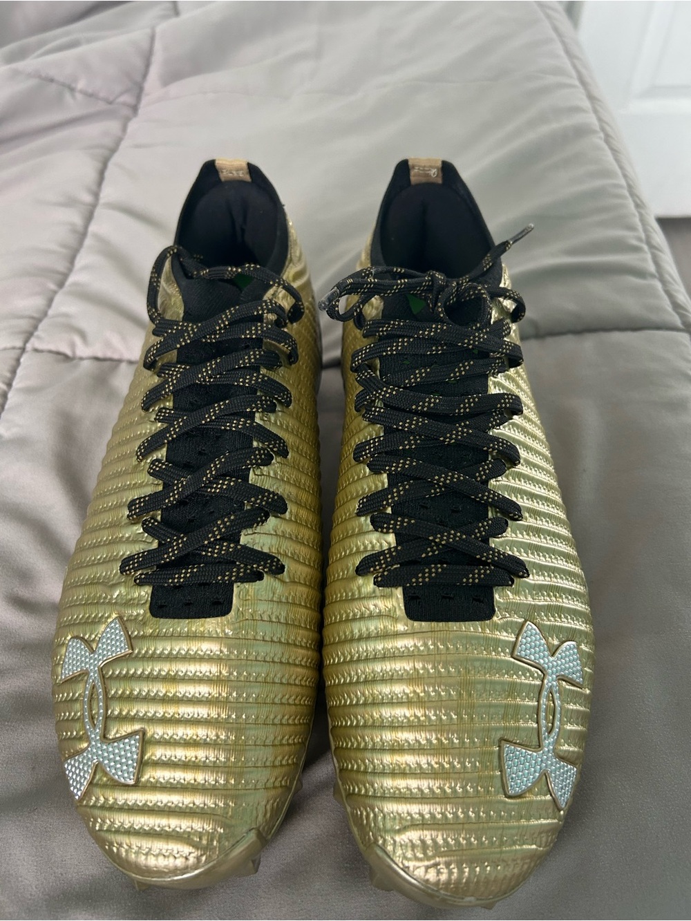 Under Armour Metallic Gold Soccer Cleats with Black Laces - Picture 3 of 4